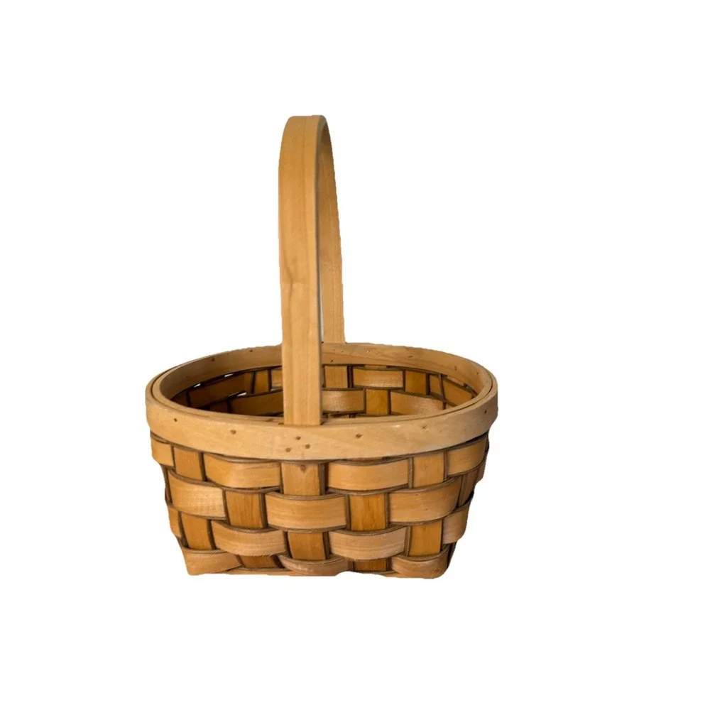WICKER BASKET Brown Woven OVAL PICNIC TOTE CONTAINER with handle 12 x 9 x 7